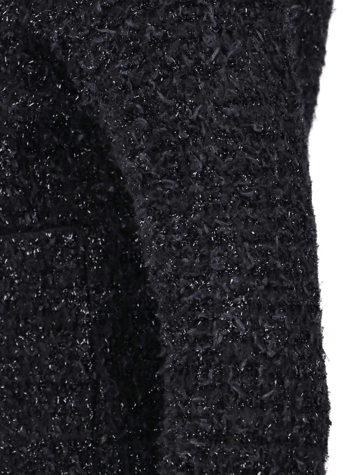 Crop cardigan buttons