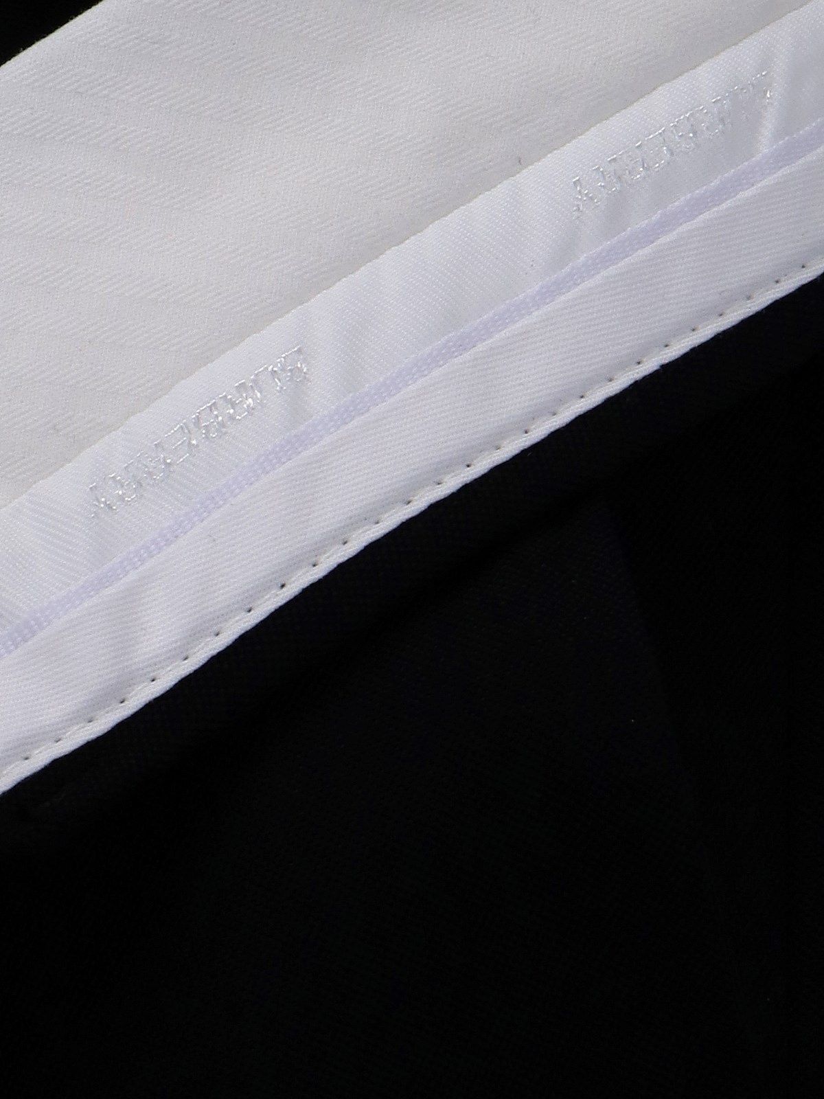 Maßgeschneiderte Hose aus Grain de Poudre-Wolle