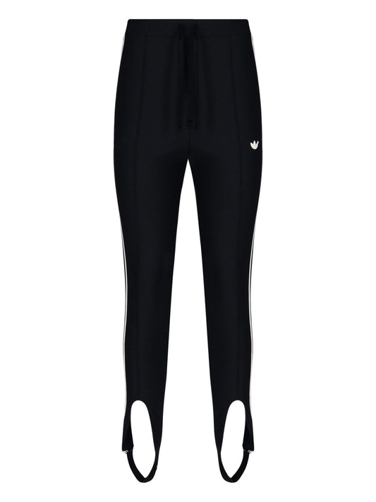 Pantaloni sportivi con staffe