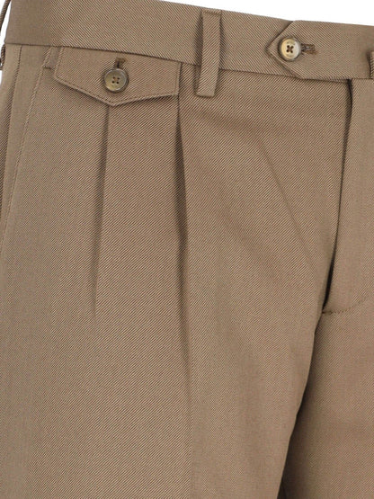 Pantaloni chino