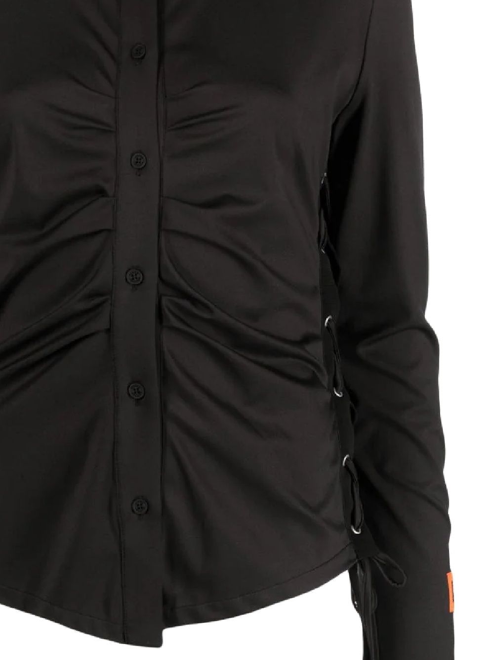 Camicia nera con dettaglio arricciato