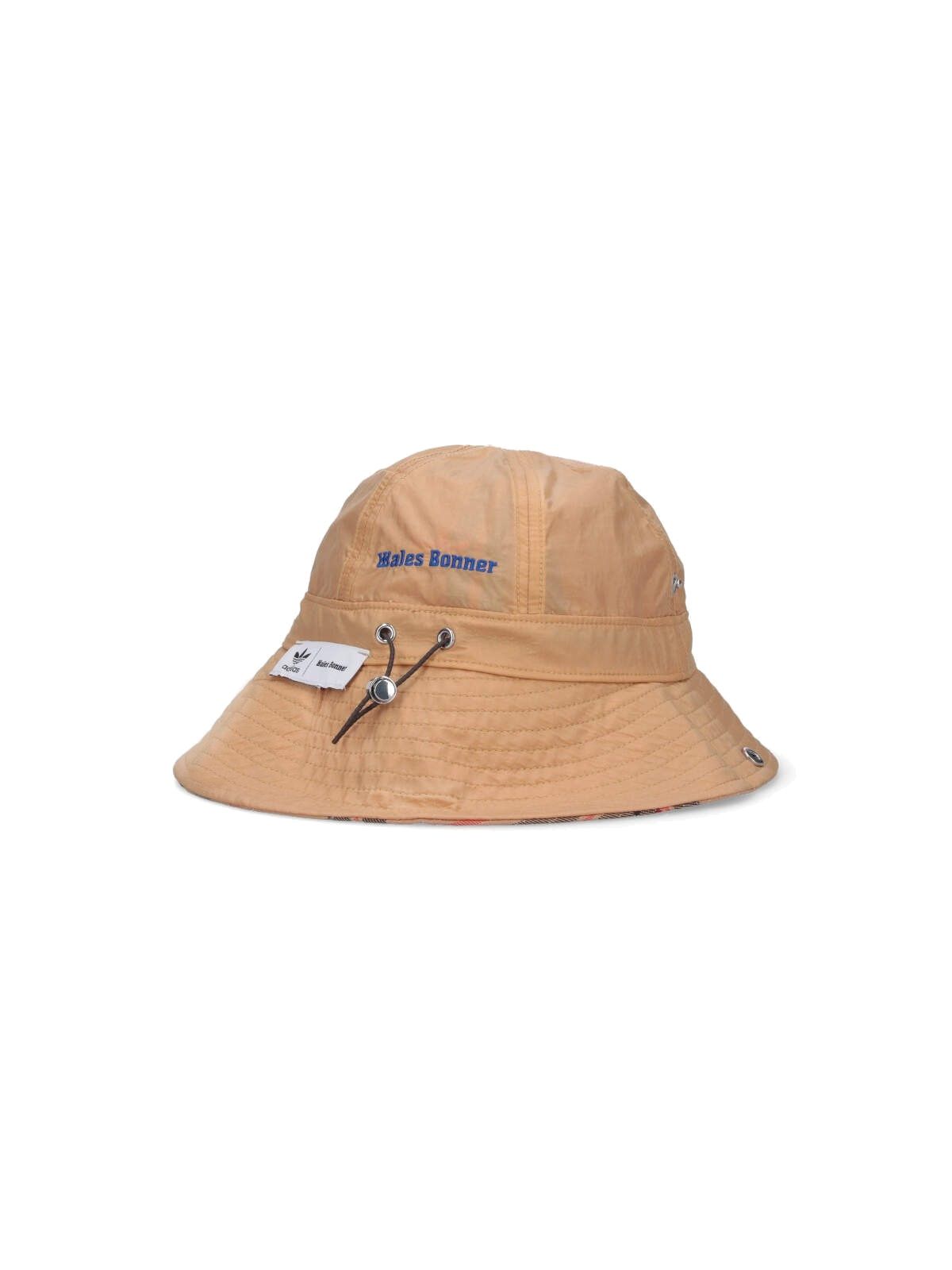 Reversible bucket hat