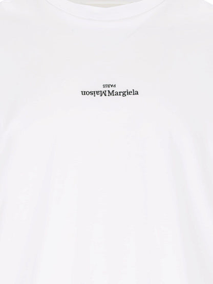 „Verzerrtes Logo“-T-Shirt