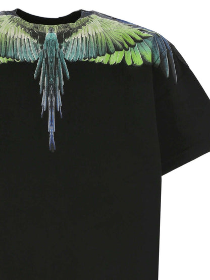Black T-shirt with wings print