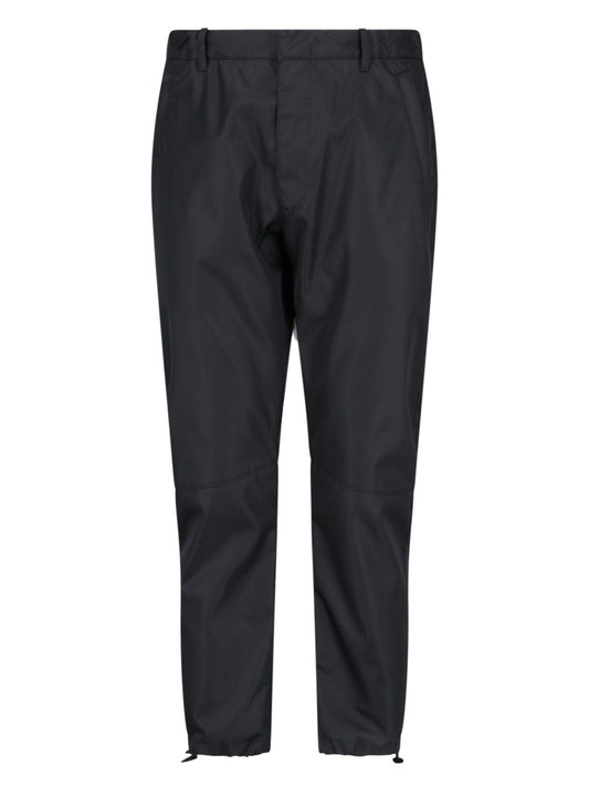 Pantaloni chino in Re-Nylon