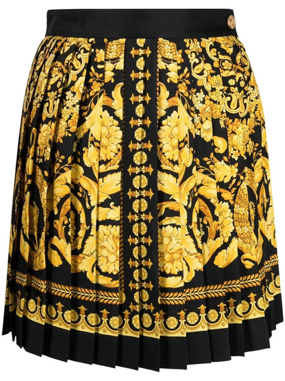 Pleated skirt with baroque print