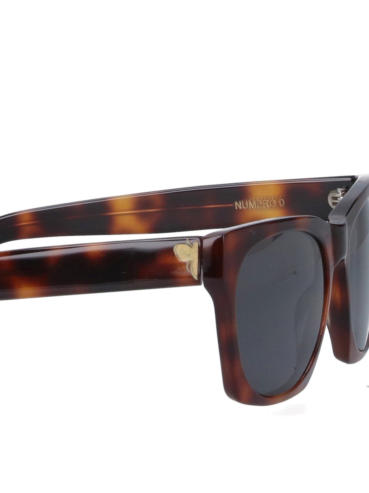 Sonnenbrille „Nummer 0“.