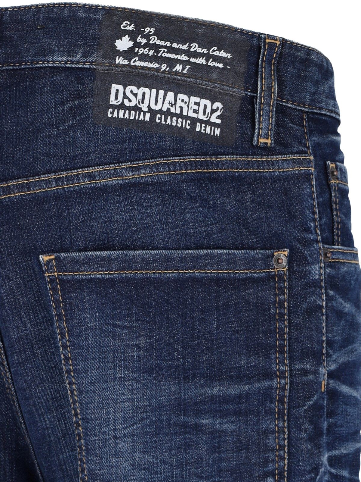 Jeans "Dark Pressed Wash 242"