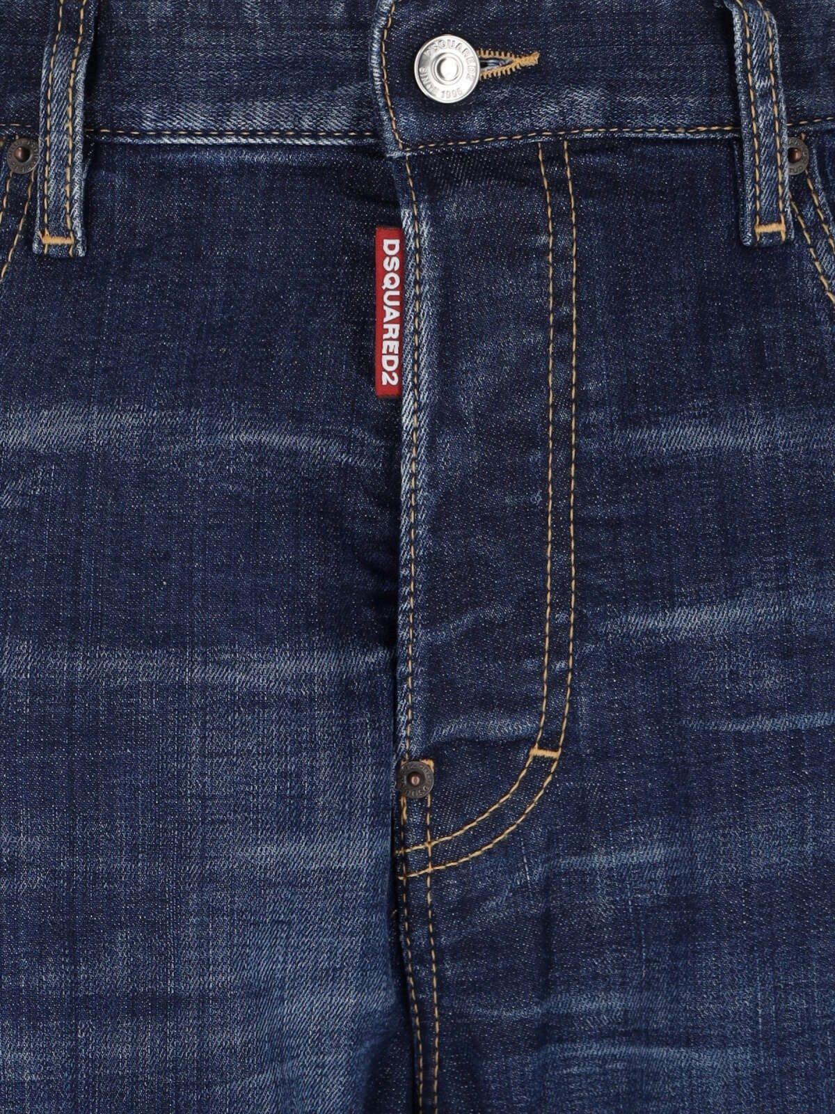 Jeans "Dark Pressed Wash 242"