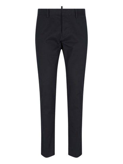 Pantaloni slim