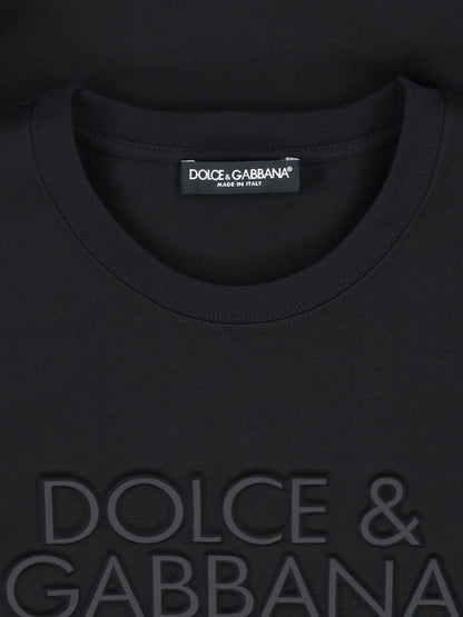 T-shirt logo