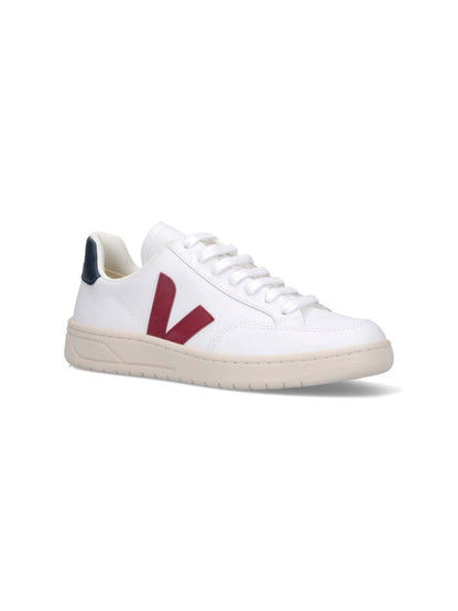 Sneakers "V-12"