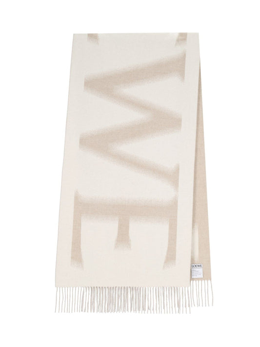 Logo scarf