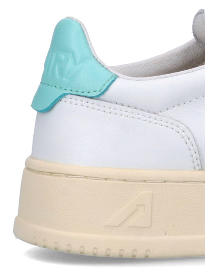 Low sneakers "Medalist"