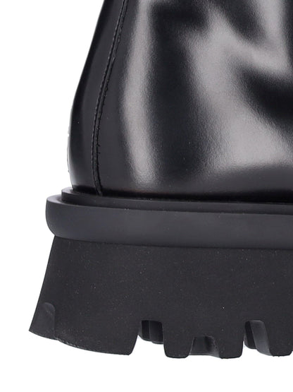 Kampfstiefel