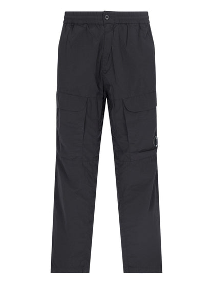 Pantaloni cargo