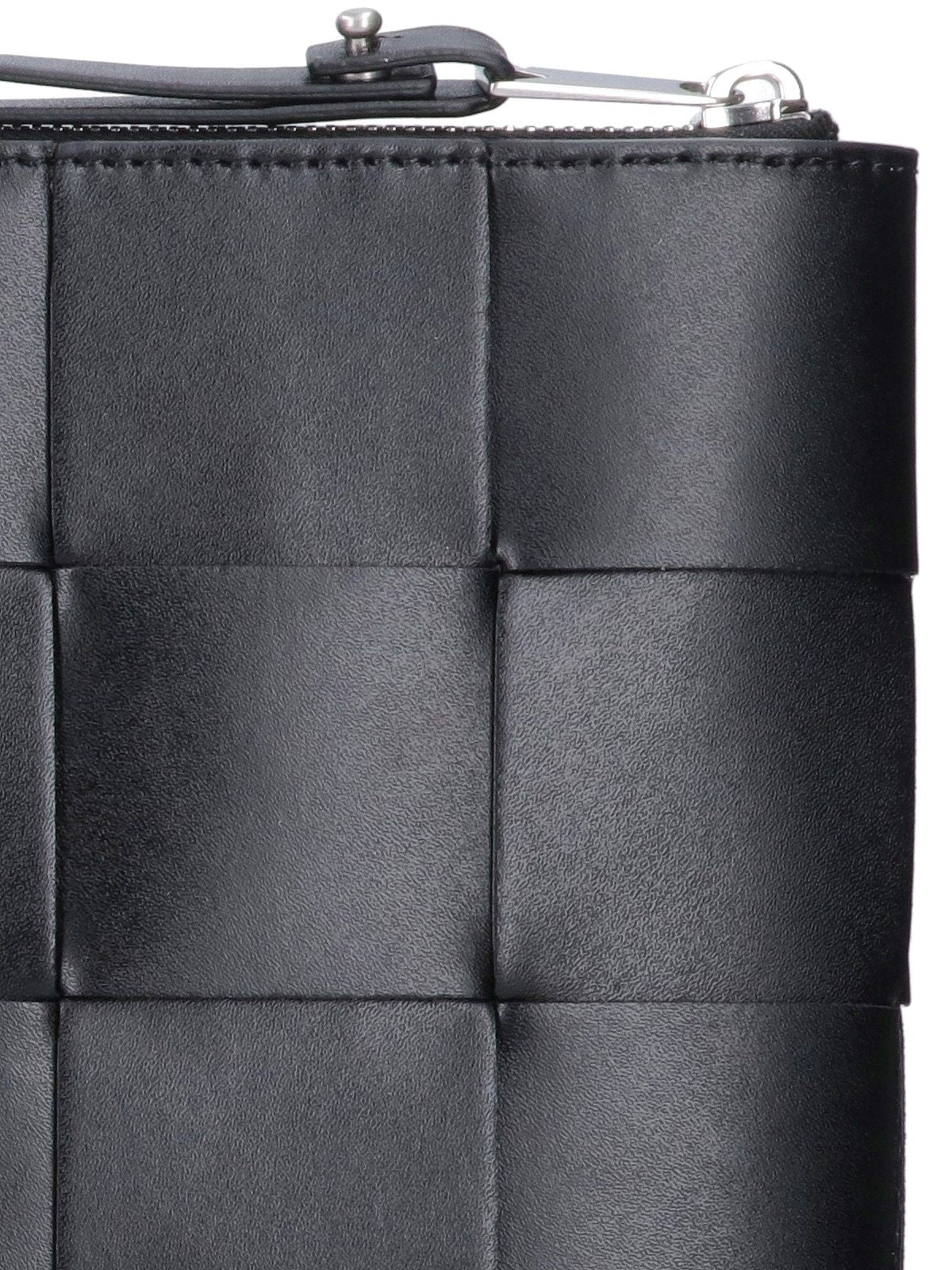 Pouch "Intrecciato"