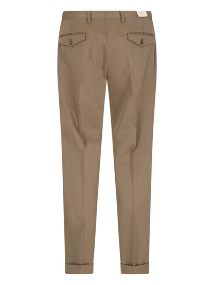 Pantaloni chino