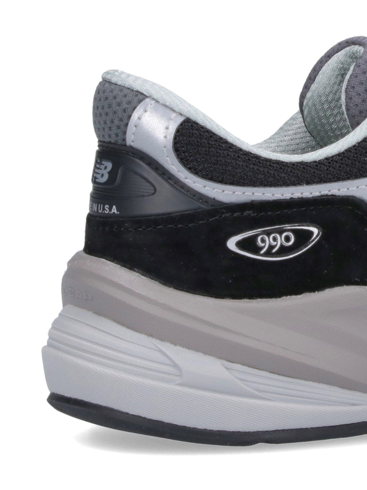 X Teddy Santis Sneakers "990 V6"