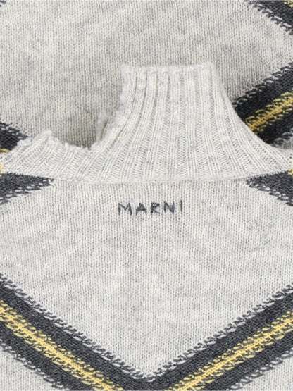 Maglione in lana vergine