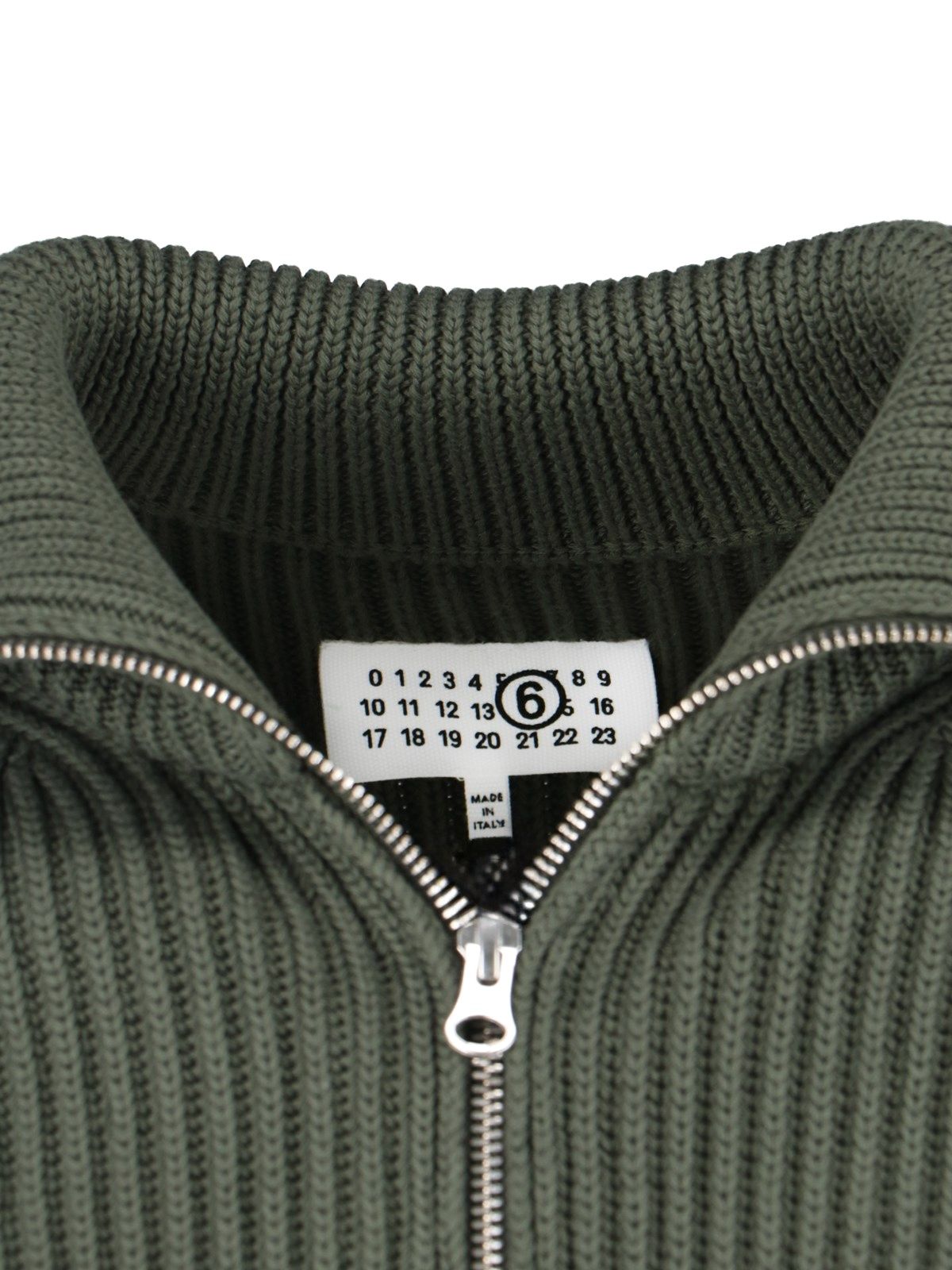 Zip sweater