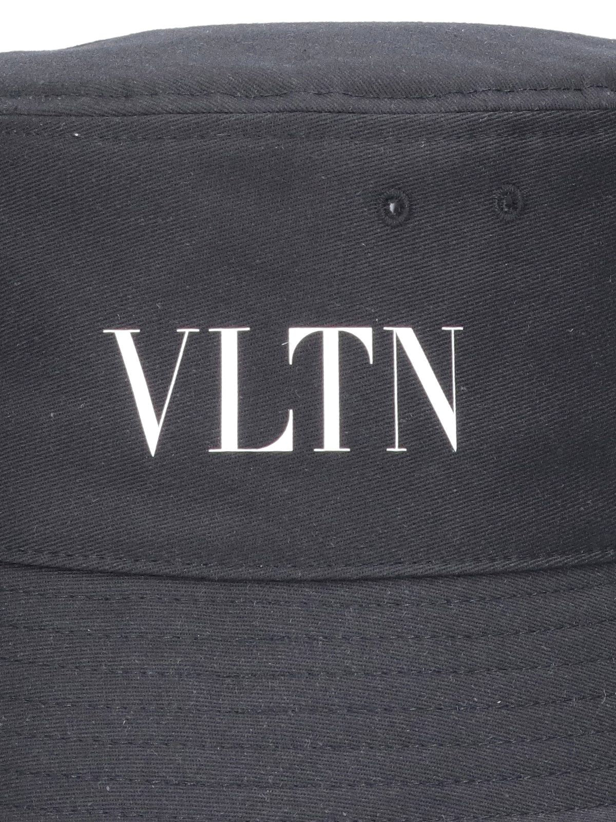 Cappello Bucket "Vltn"