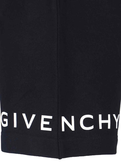 Givenchy Pantaloncini "archetype"-Short-Givenchy-Pantaloncini "archetype" Givenchy, in cotone nero, vita elastica, due tasche laterali, stampa logo bianco fronte e retro, una tasca a filetto retro, stampa logo "4g" retro, orlo dritto.-Dresso