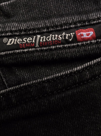 Diesel Pantaloni-Diesel- Casual.... Dresso