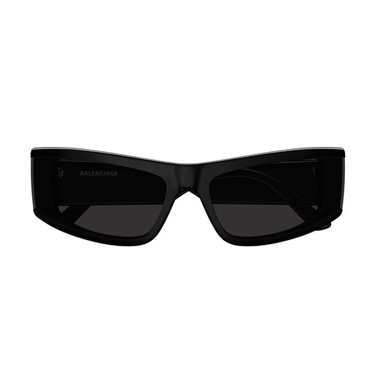 BB0301S 001-Occhiali da sole-Balenciaga-Balenciaga presenta la sua più recente collezione di occhiali da sole, caratterizzata da un'audace estetica contemporanea. Questa linea si contraddistingue per le forme oversize e le geometrie uniche, offrendo un'autentica dichiarazione di stile, perfetta per chi cerca un accessorio moderno e sofisticato per completare il proprio look. In particolare, il modello BB0301S presenta una montatura rettangolare stretta in acetato, con audaci volumi che si distinguono per la